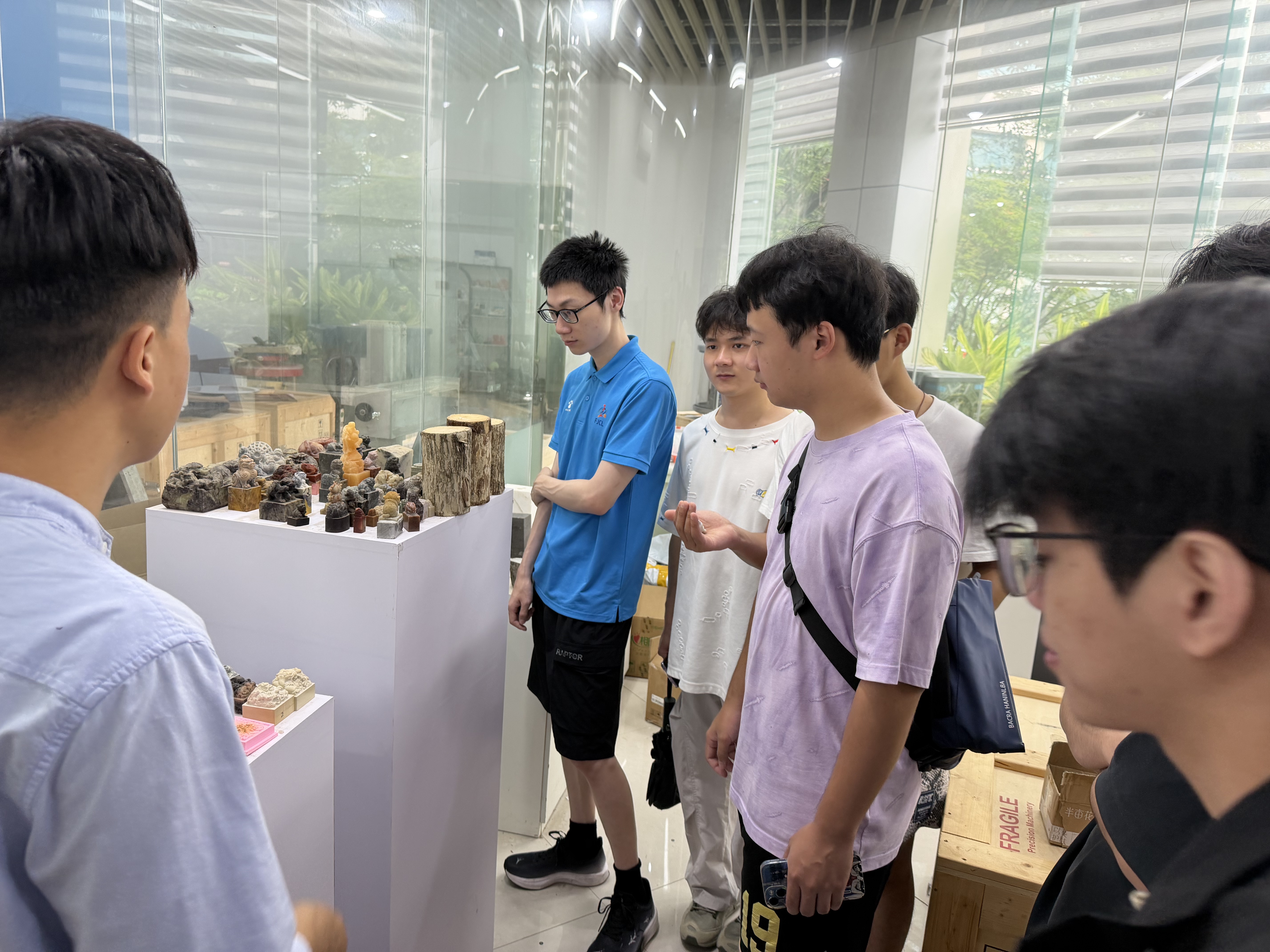 海峡工业设计创业园接待福建理工大学 师生来访研学2.jpg