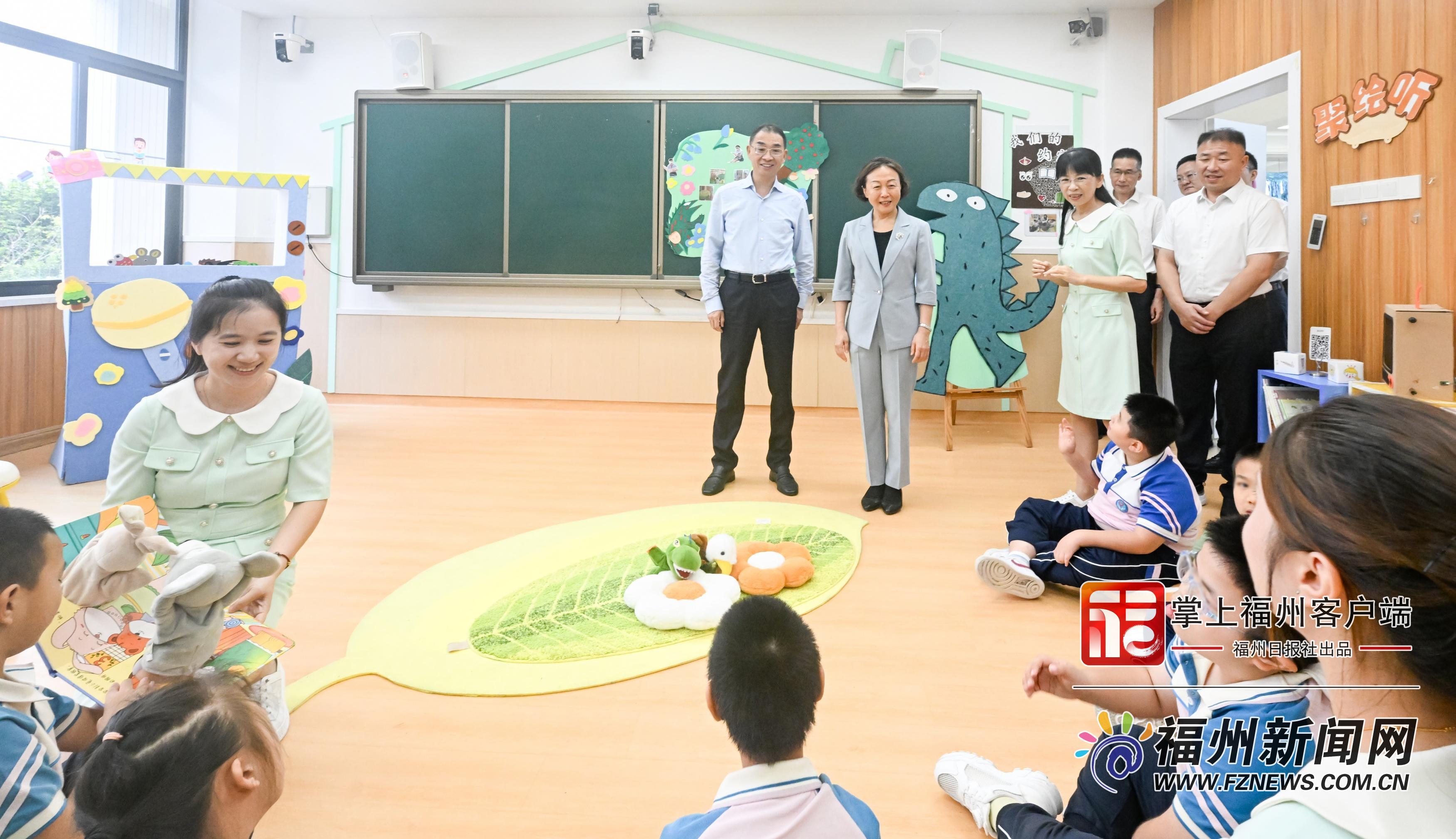 郭宁宁吴贤德看望慰问一线教育工作者并致以节日祝福 郭宁宁吴贤德看望慰问一线教育工作者并致以节日祝福